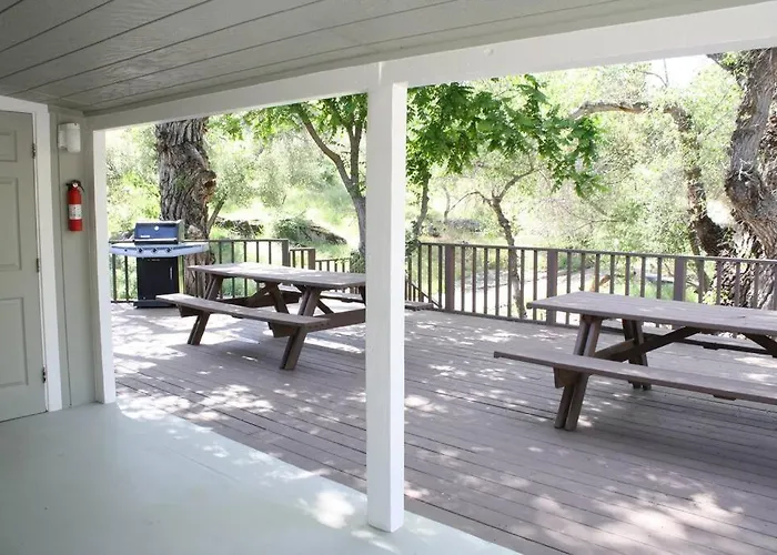 Mill Creek Getaway